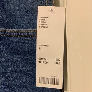 BDG Blue Jeans. Flare Mid Rise. Comfort stretch